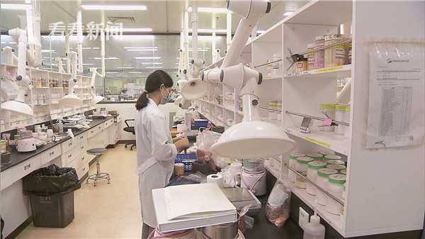 國際化妝品大會(huì)開幕 東方美谷成我國化妝品之都